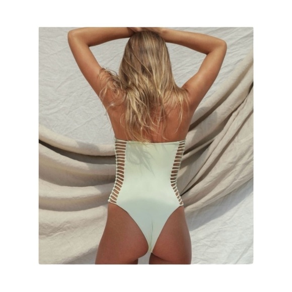 Stone Fox Fella One Piece Swimsuit in Aloe Wash NWT - Picture 4 of 7